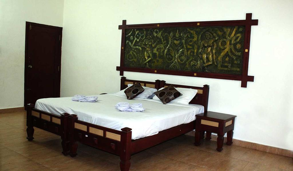 Wayanad Gate Resort Манантавади Экстерьер фото